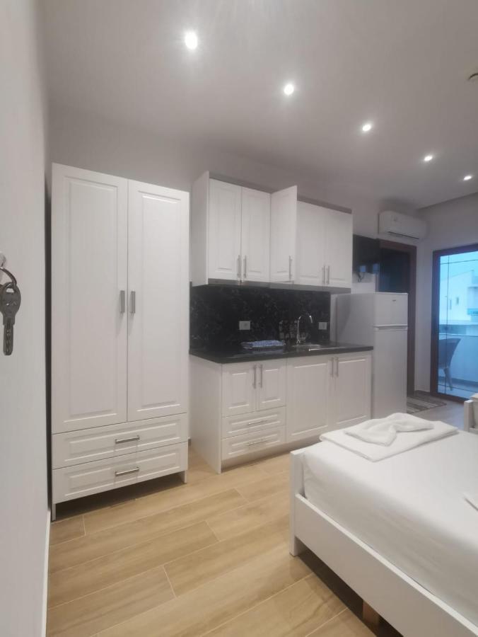 Hola Rooms Ksamil Dış mekan fotoğraf