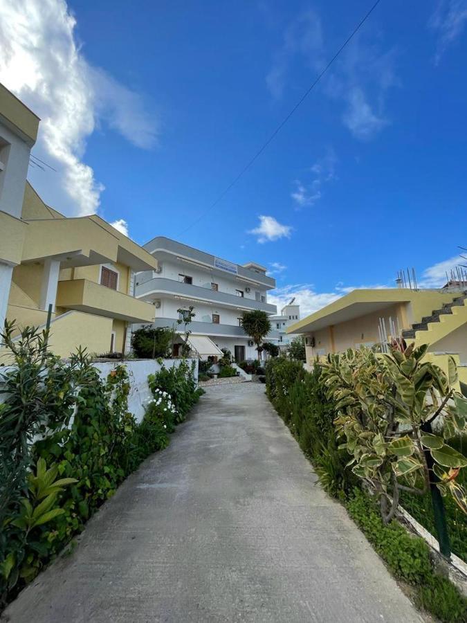 Hola Rooms Ksamil Dış mekan fotoğraf