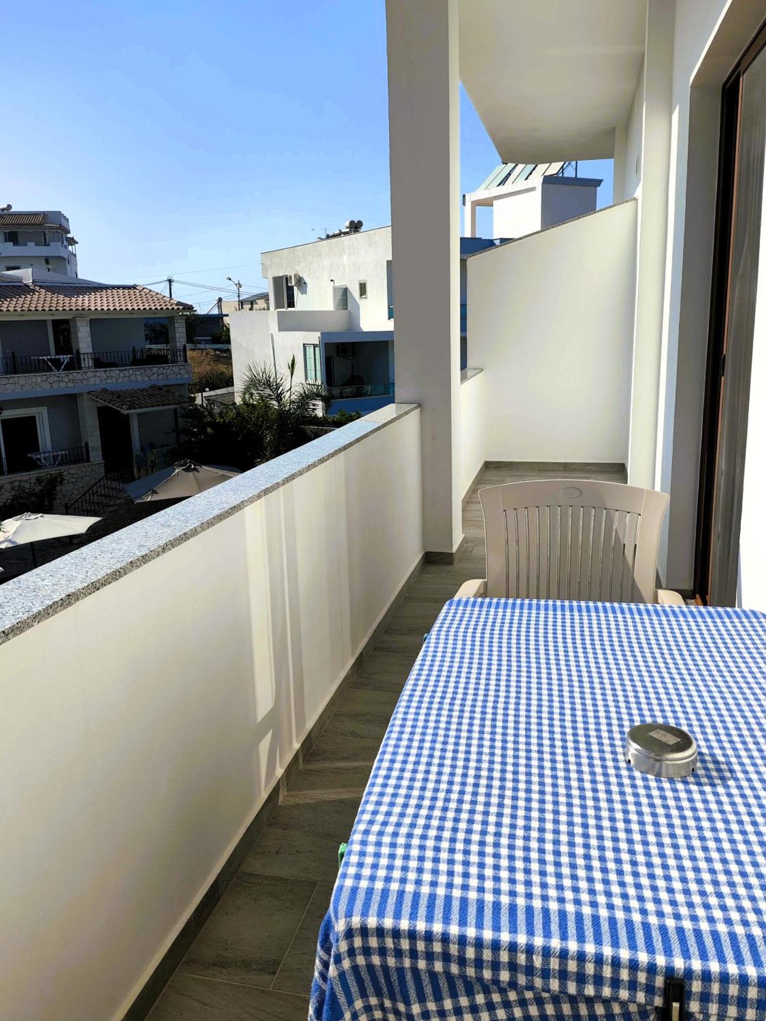Hola Rooms Ksamil Dış mekan fotoğraf