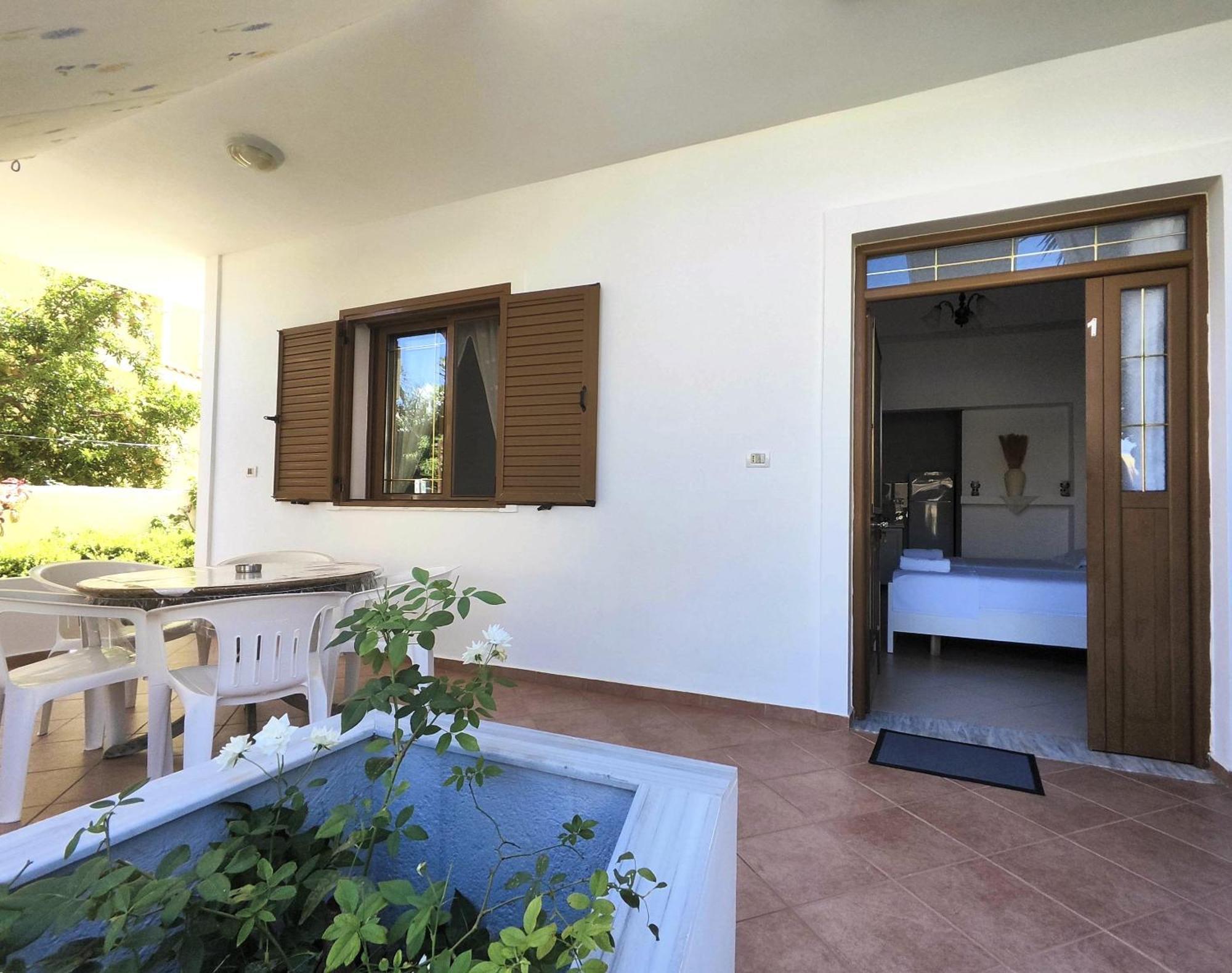 Hola Rooms Ksamil Dış mekan fotoğraf