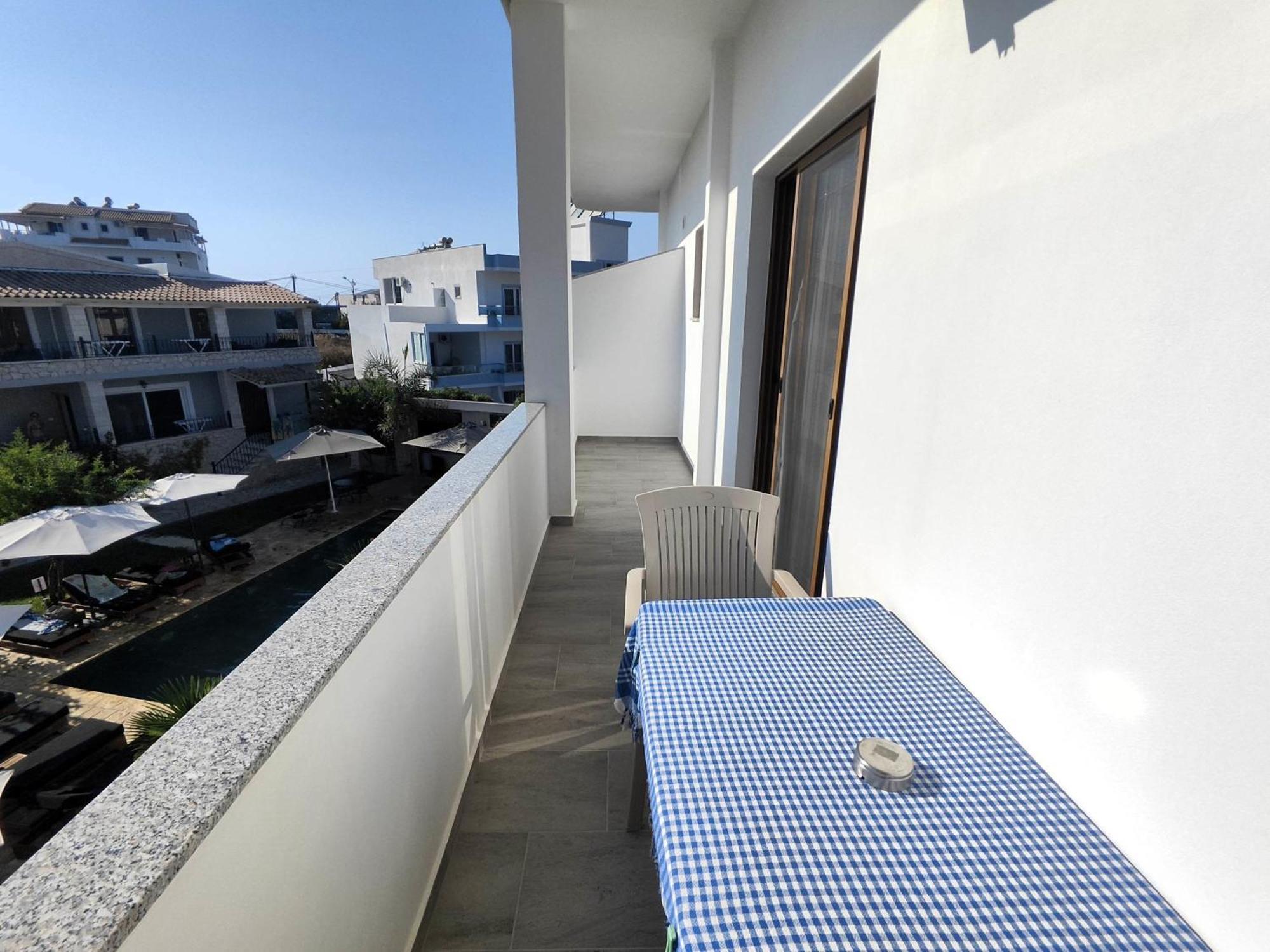 Hola Rooms Ksamil Dış mekan fotoğraf